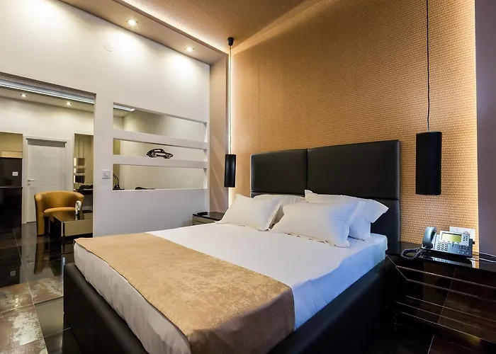 Hotel Crystal Light 4*