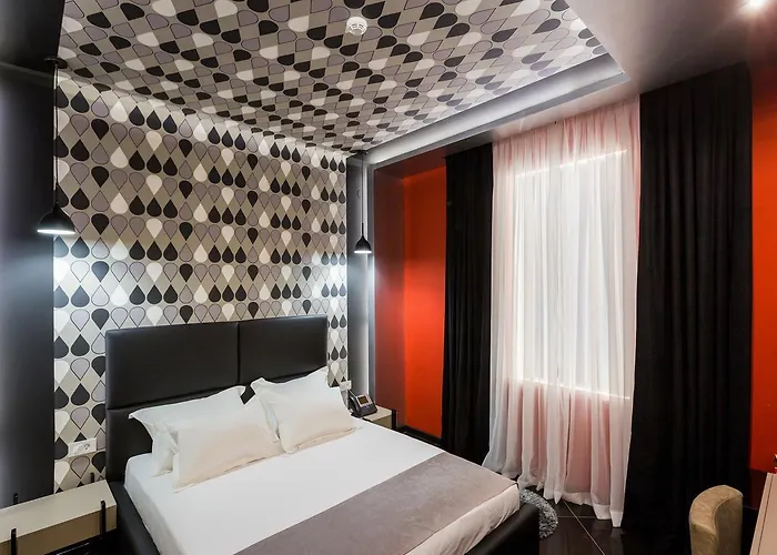 Crystal Light 4* Ni