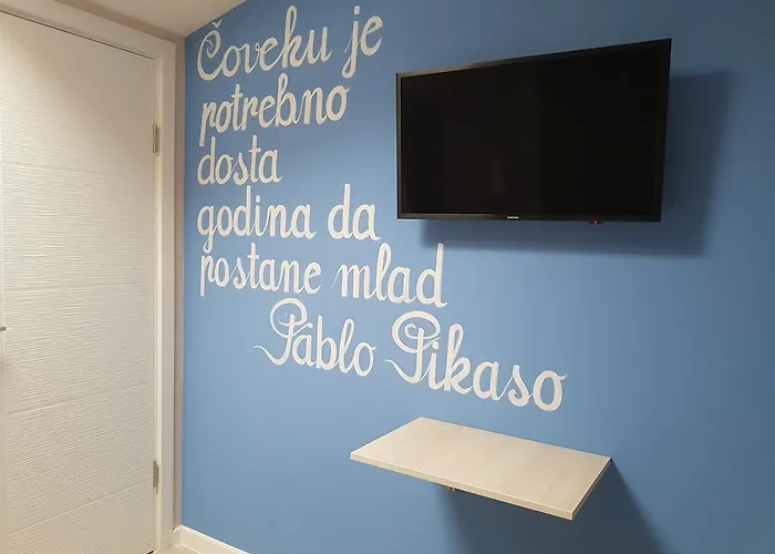 Crystal Light 4* Ni