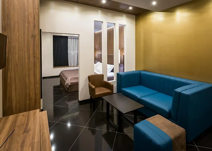 Hotel Crystal Light 4*